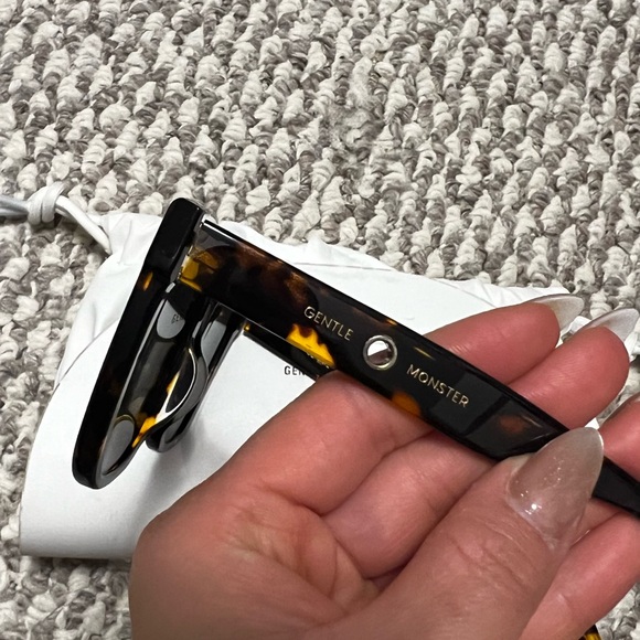 Gentle monster KuKu yc1 - Picture 9 of 9